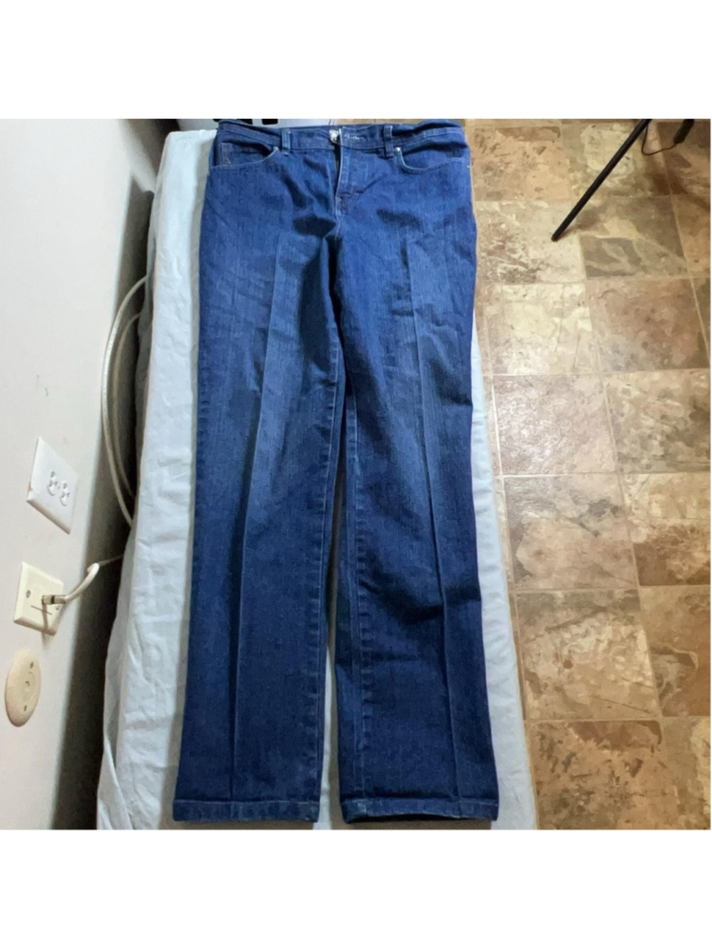 Style&co. Natural Fit Straight Jeans Womens 10 Blue Wash Mid Rise Stretch Denim